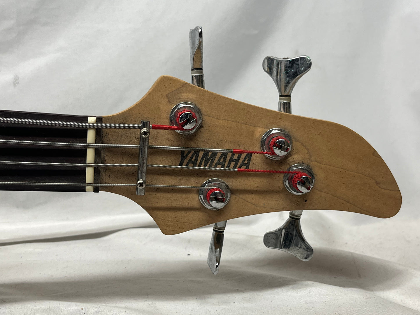 Yamaha RBX-260 4-String Doublecut Electric Bass