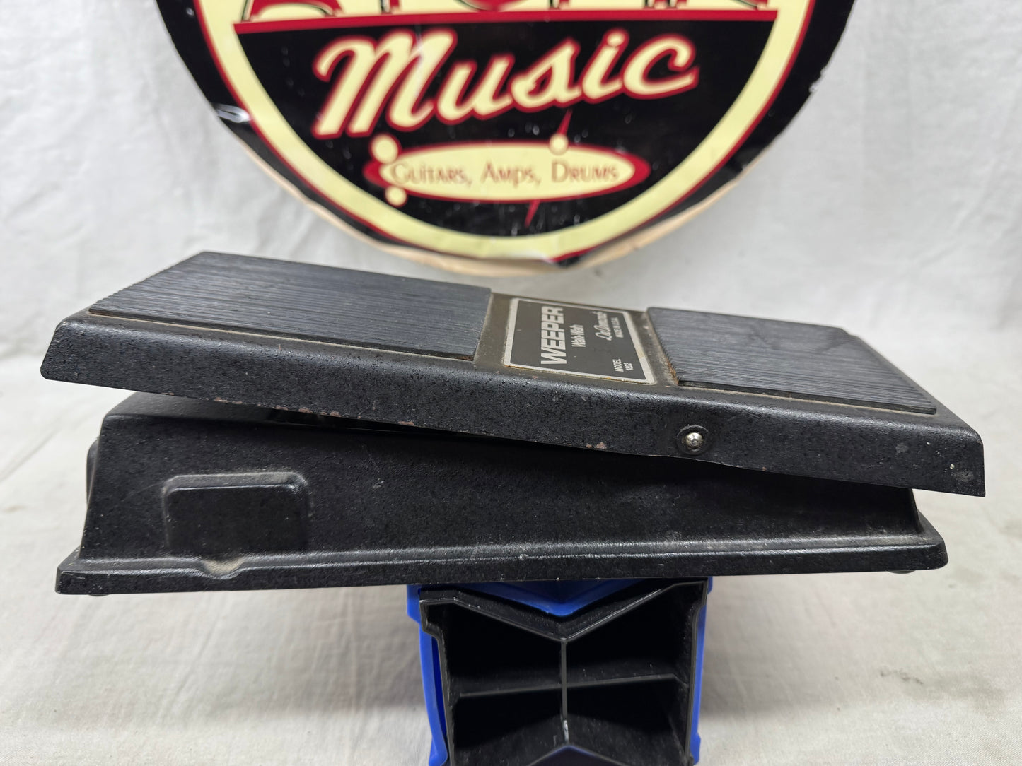 DeArmond Model 1802 Weeper Wah-Wah Pedal