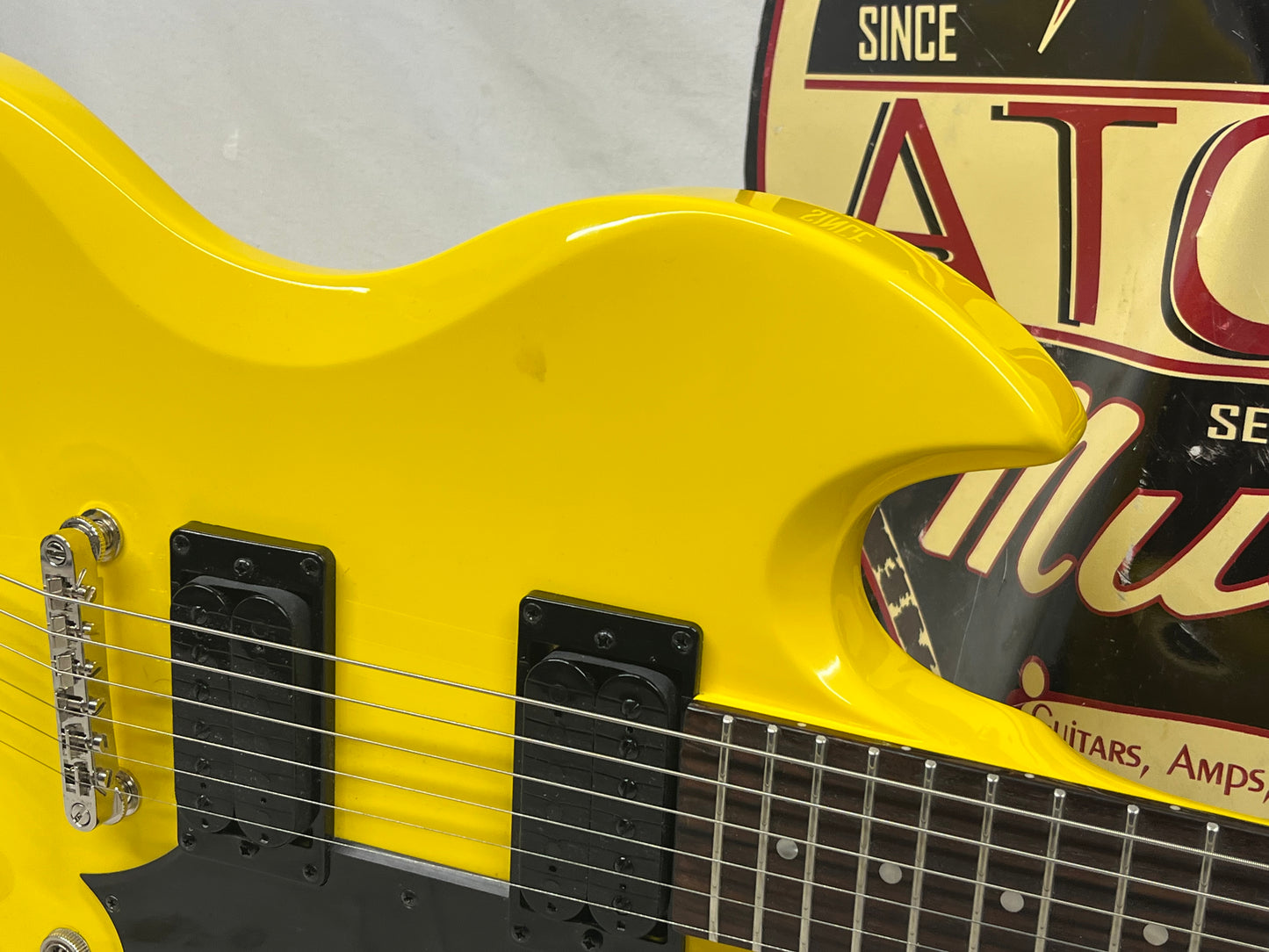Guild Polara Doublecut HH Electric Guitar - Voltage Yellow