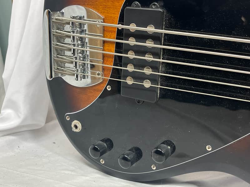 Sterling Sub Series Music Man Stingray 5 5-String Electric Bass - Image 5