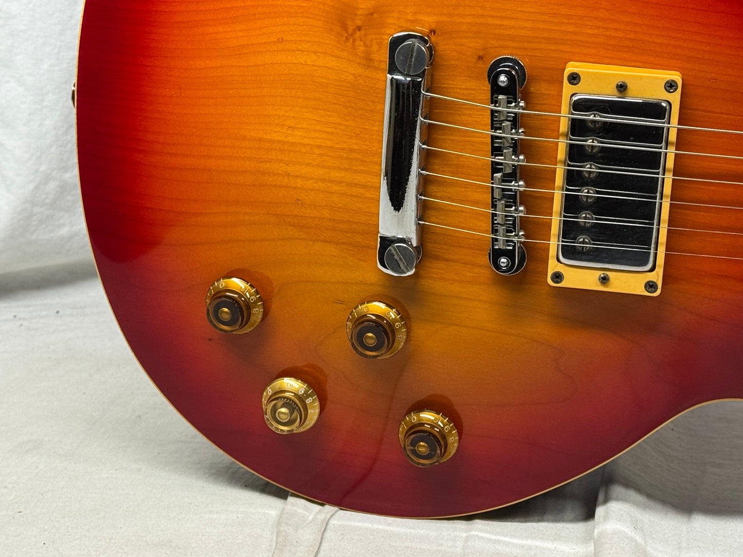 Greco EG-700 eg700 Singlecut Guitar