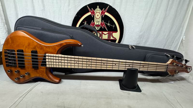 MTD Michael Tobias Design Kingston Z5 z 5 V 5-string Bass