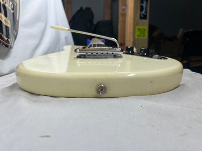 Fender Mustang 1967 Electric Guitar - Non-Original Neck Pickup