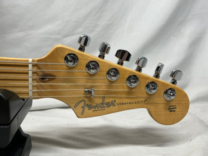 Fender American Standard Stratocaster Strat HSS Shawbucker Electric Guitar with Case - Sienna Sunburst