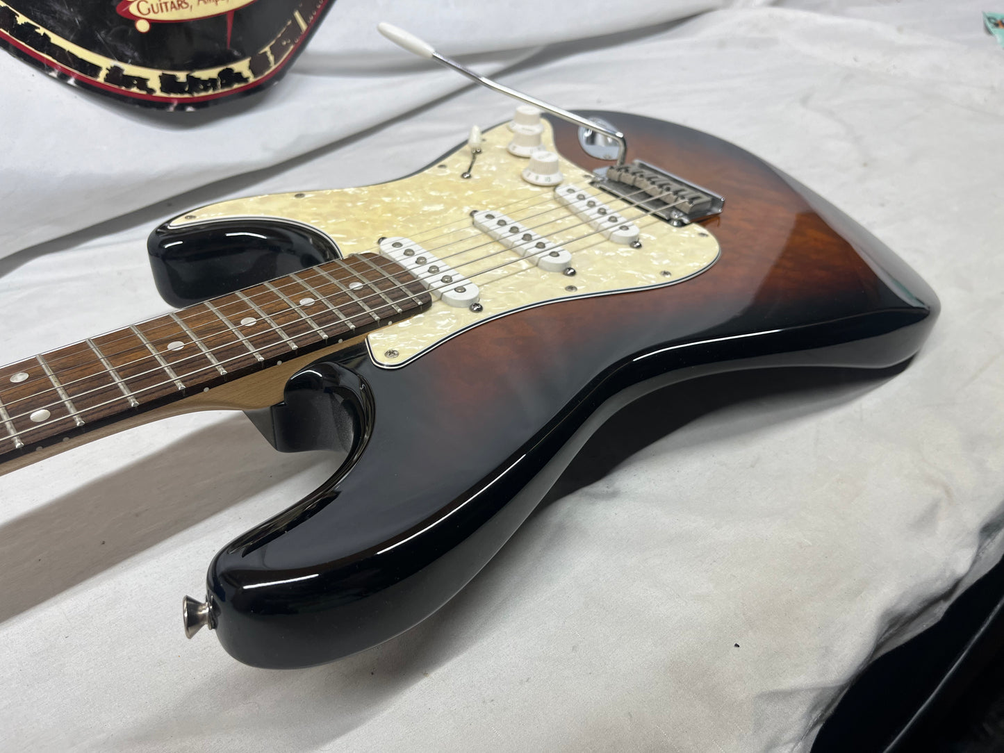 Squier Deluxe Series Stratocaster strat Electric Guitar - Antique Burst