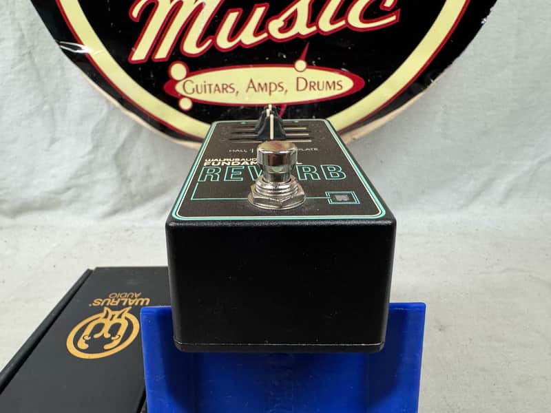 Walrus Audio Fundamental Reverb Pedal with Box - Image 3