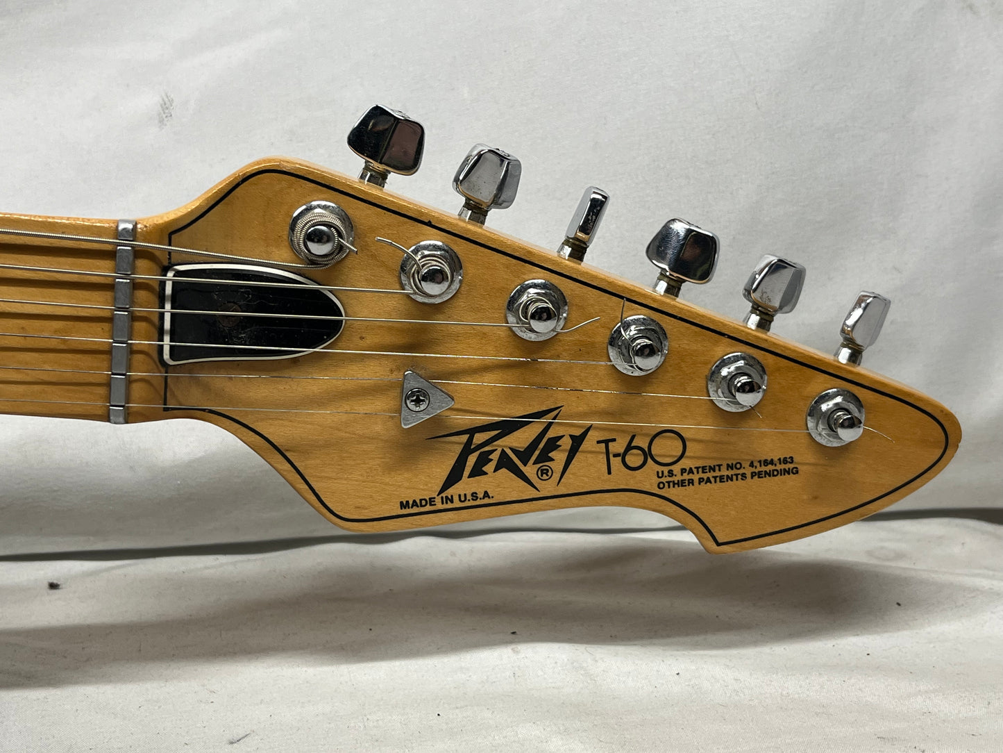 Peavey T-60 Natural Doublecut Electric Guitar