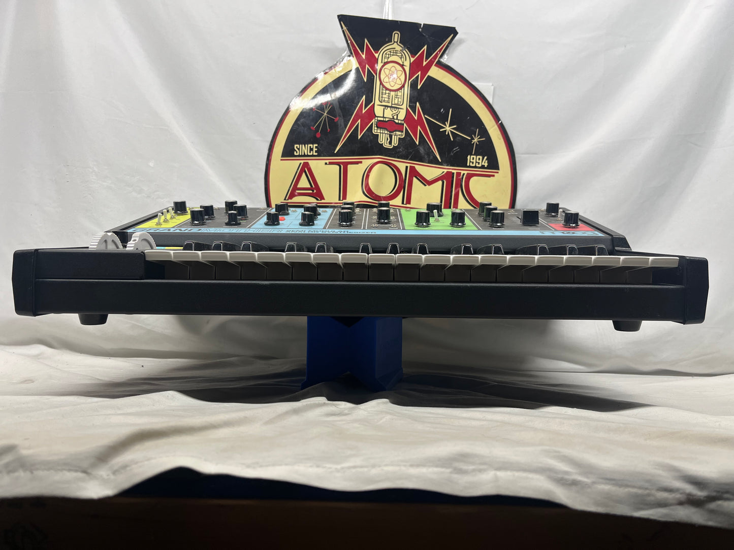 Moog Grandmother 32-Key Semi-Modular Analog Synthesizer with Power Supply