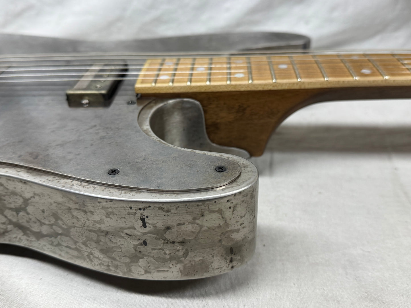 Mule Resophonic Mulecaster S-style Hollow Body Steel body Guitar with Case