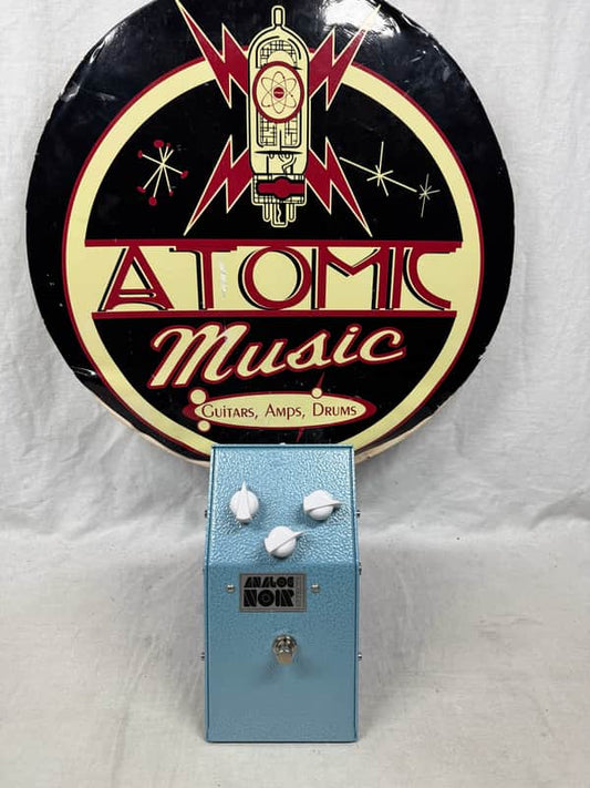 Analog Noir Effects 1965 Hornby Skewes Zonk Machine in hammered blue wedge enclosure Fuzz Pedal