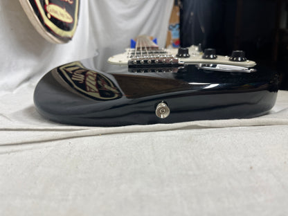 Fender Standard Stratocaster Strat MIM - Made in Mexico Electric Guitar