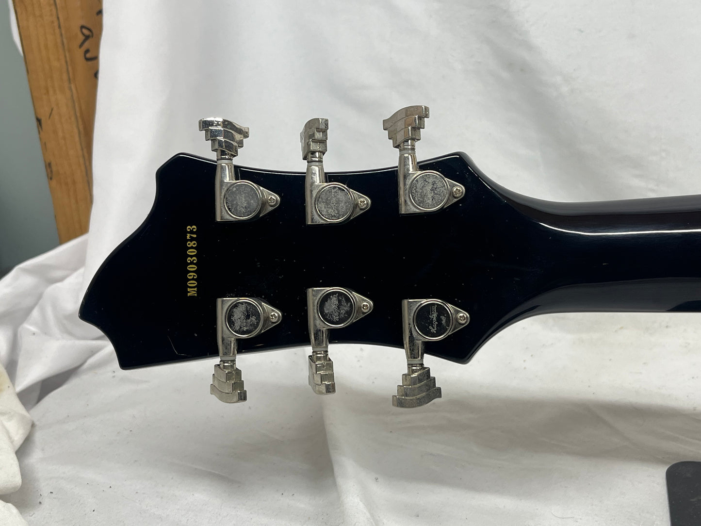 Hagstrom Viking Semi-Hollow Body Electric Guitar