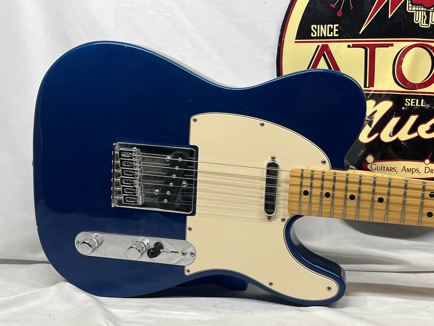 Fender Standard Telecaster tele Electric Guitar MIM - Made in Mexico - Electron Blue