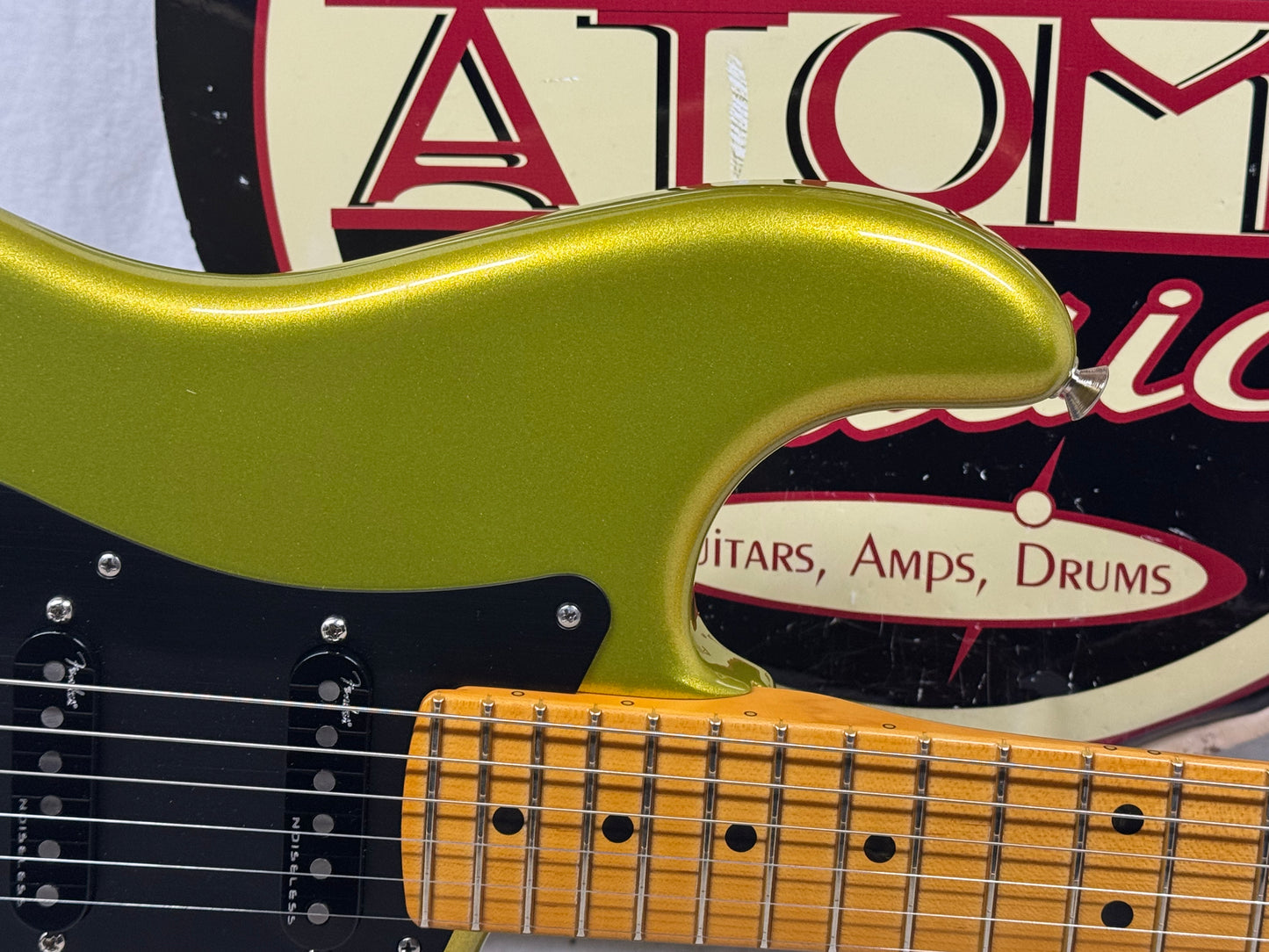 Fender American Ultra II 2 Stratocaster Guitar with COA + Case 2024 - Solar Flare / Maple neck