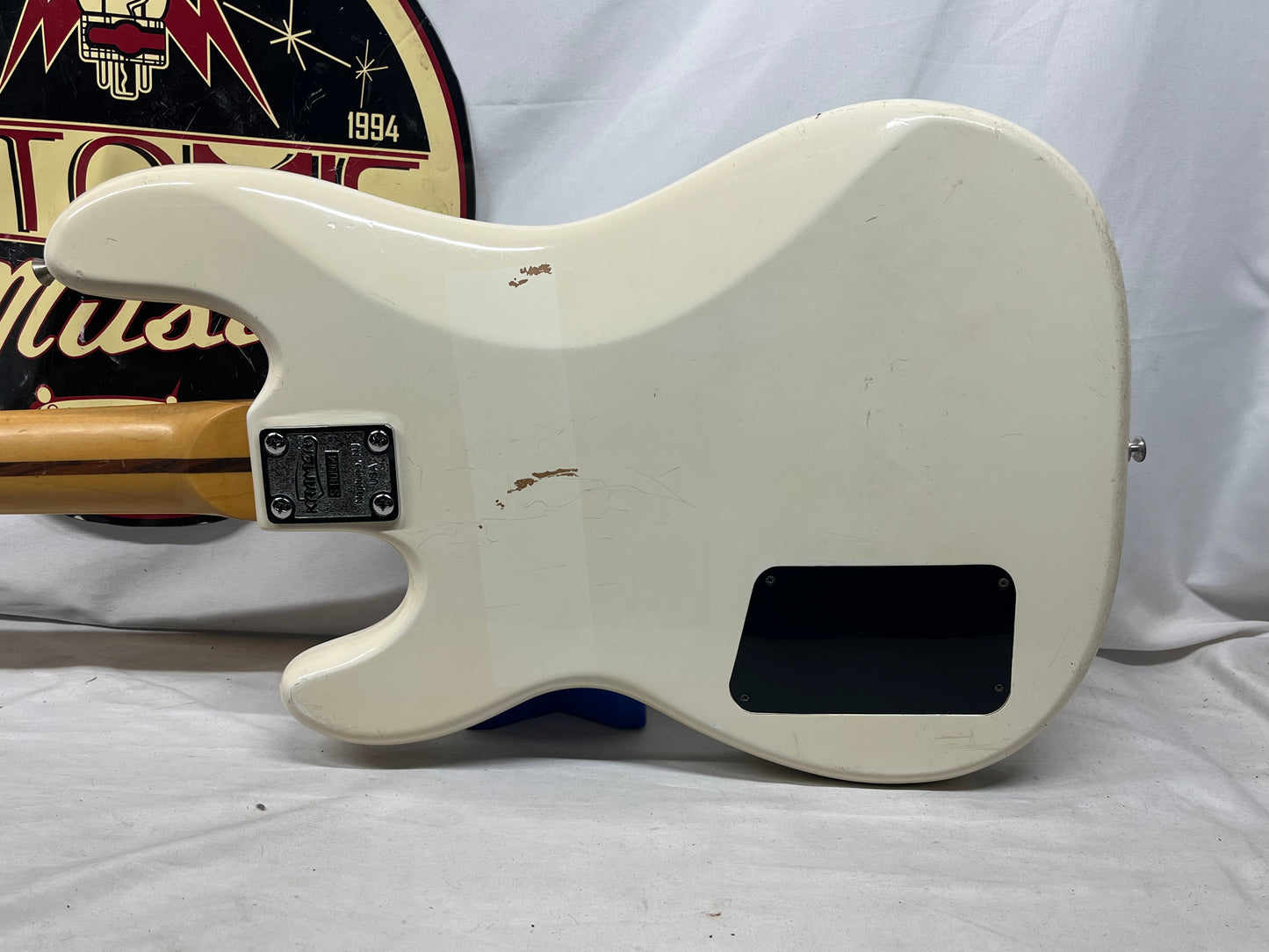 Kramer Striker 700ST 4-String P-Style Electric Bass