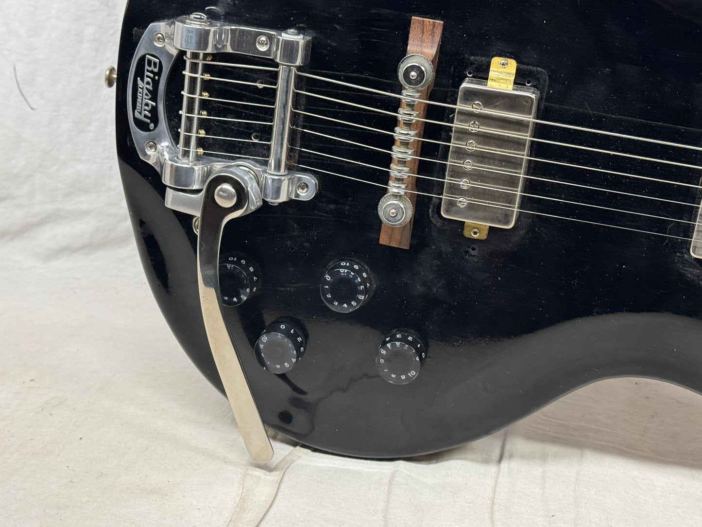 Supro Coronado II 2 Guitar - neck repaired / re-fretted by PRS