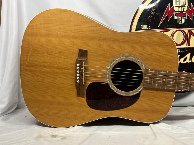 Martin DSR-GC Custom Acoustic Guitar - Image 2