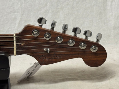 Fender Limited Edition American Standard Stratocaster Guitar with Rosewood Neck + Case 2016 - 3-Color Sunburst / Rosewood fingerboard