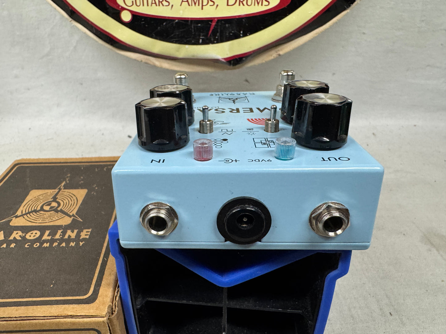 Caroline Guitar Company Somersault Lo-Fi Modulator Chorus Vibrato Rotary Pedal with Box