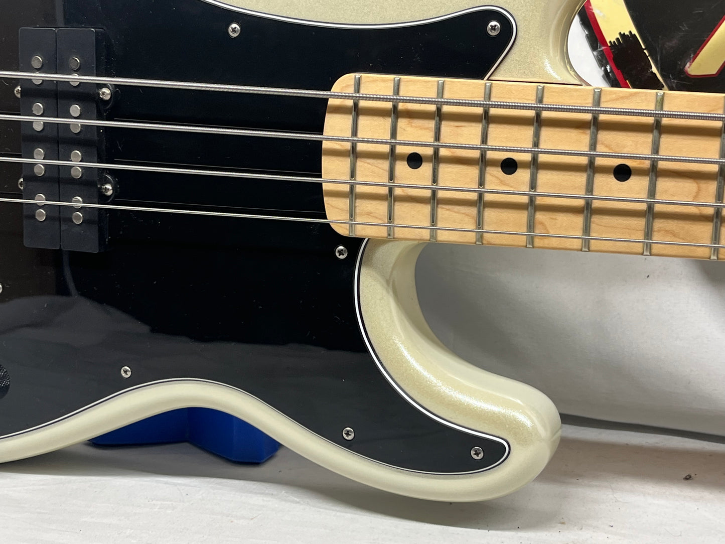 Fender 4-String Electric Precision Bass MIM - Made in Mexico