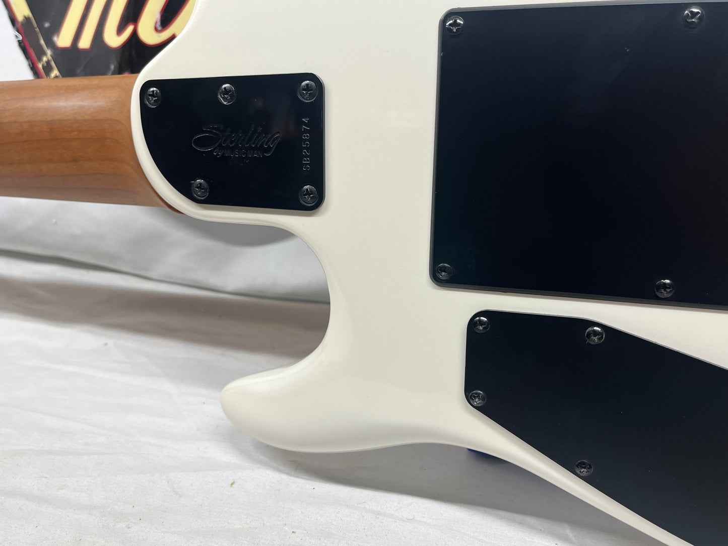 Ernie Ball Music Man Jason Richardson Signature Sterling Cutlass 7 7-String Electric Guitar - Pearl White