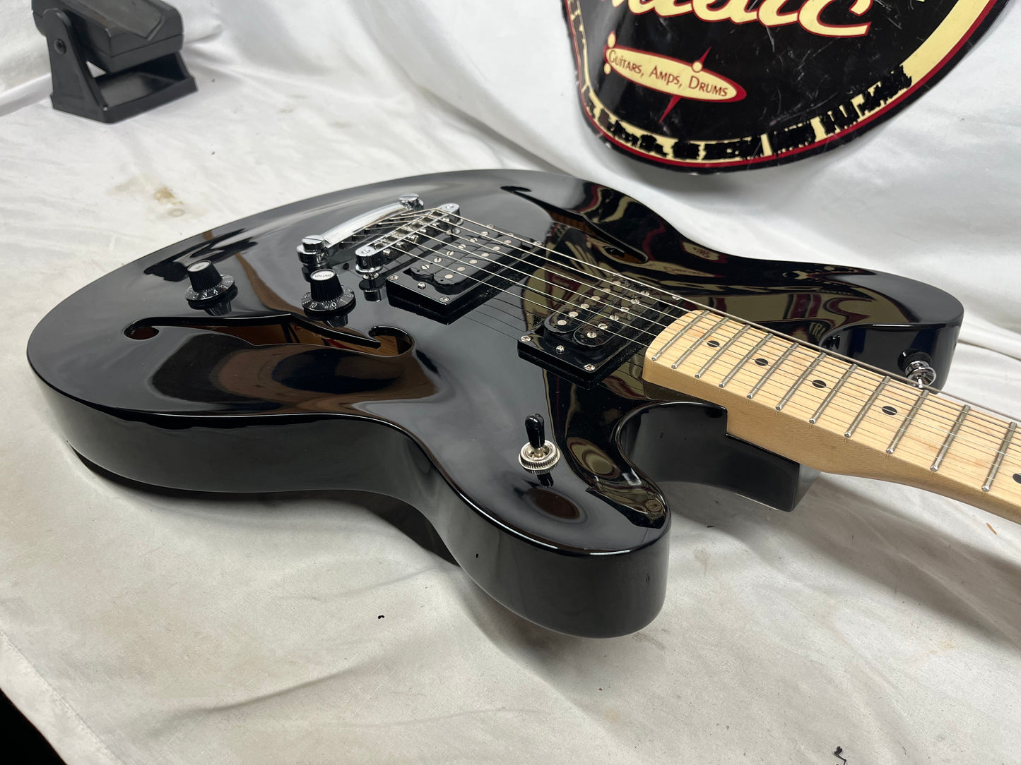 Squier Affinity Series Starcaster Semi-Hollow Body Electric Guitar - Black