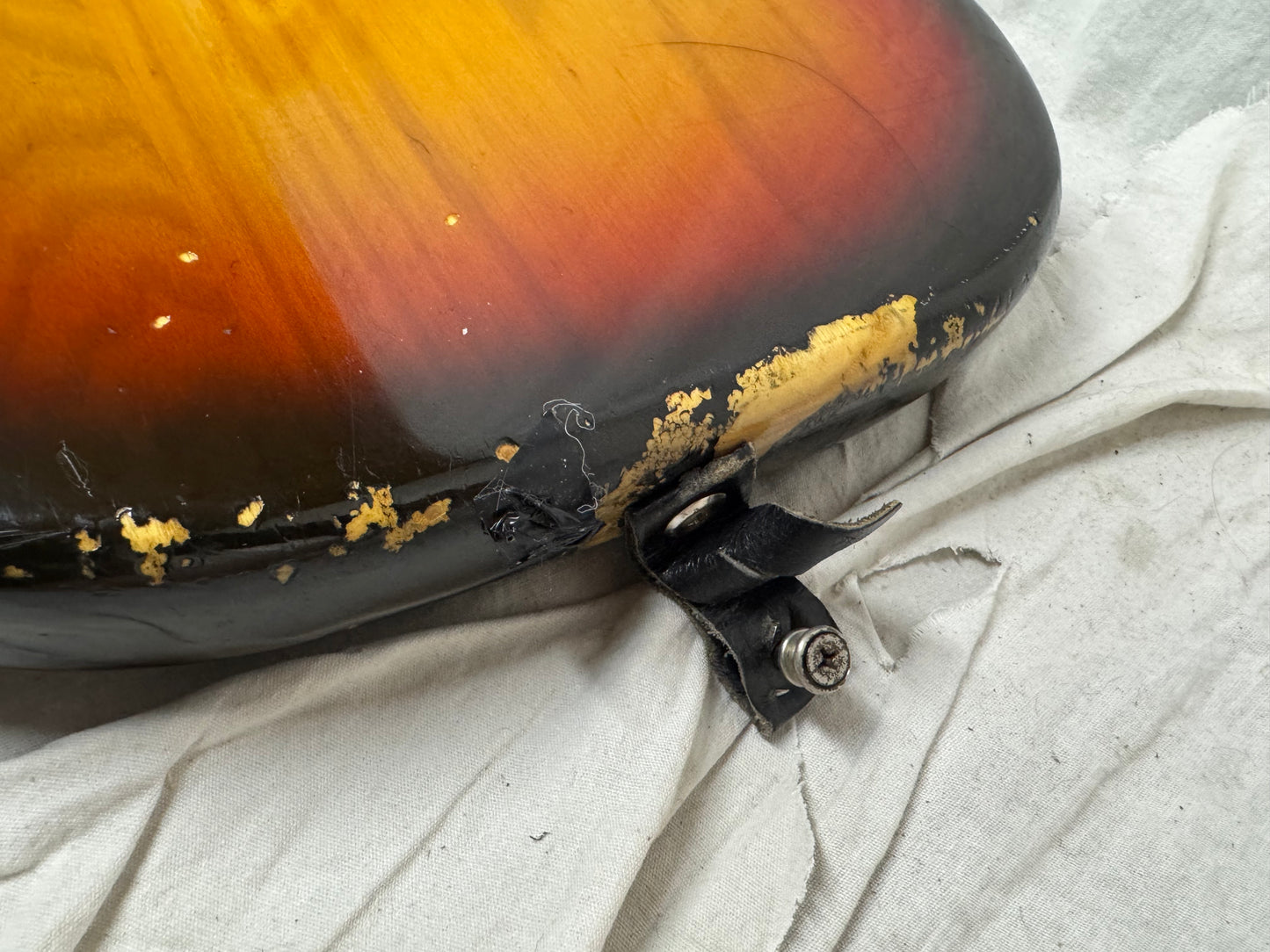 Fender PARTS BASS ? Fretless Precision Bass 4-string P-Bass with Case 1970s - 3-Color Sunburst / Maple neck