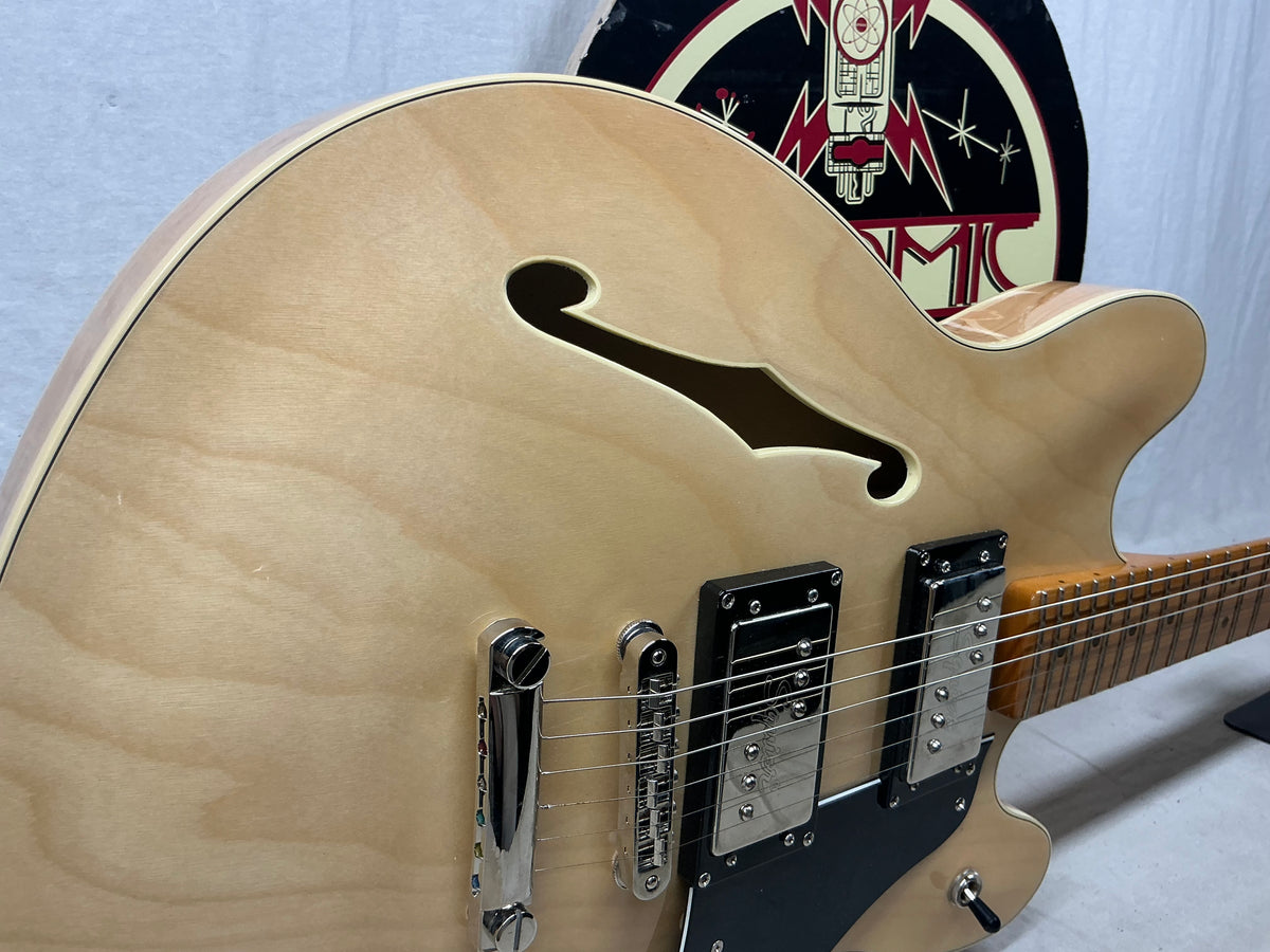 Squier Classic Vibe Starcaster Semi-Hollowbody Guitar 2024 - Natural