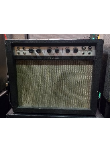 Airline 62-9013A Combo Amplifier - Local Pickup Only