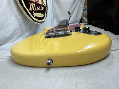 Fender USA Mustang Guitar - Image 16