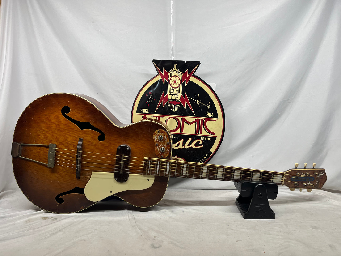 Kay Vintage Sherwood Deluxe Archtop Hollow Body Electric Guitar