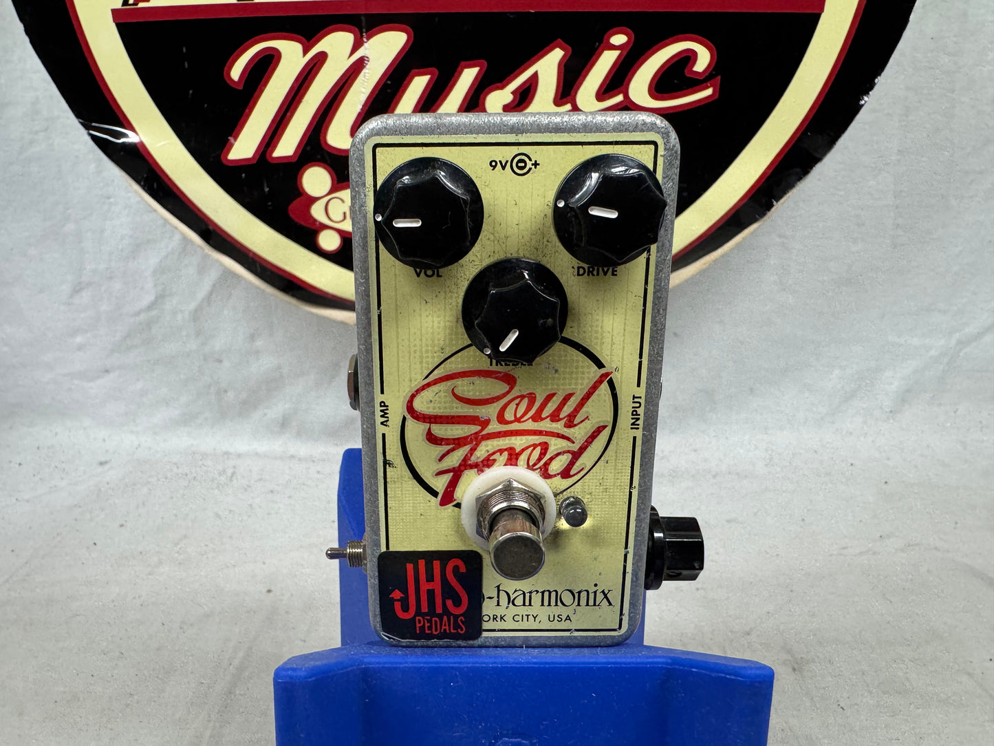 Electro-Harmonix Soul Food Overdrive Pedal - klone - modified by JHS Pedals