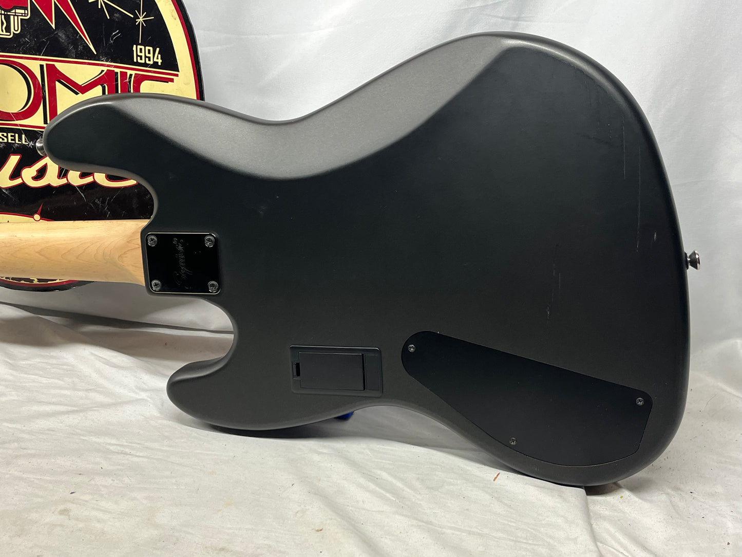 Squier Special Run Contemporary Active 4-String Electric Jazz Bass  2021