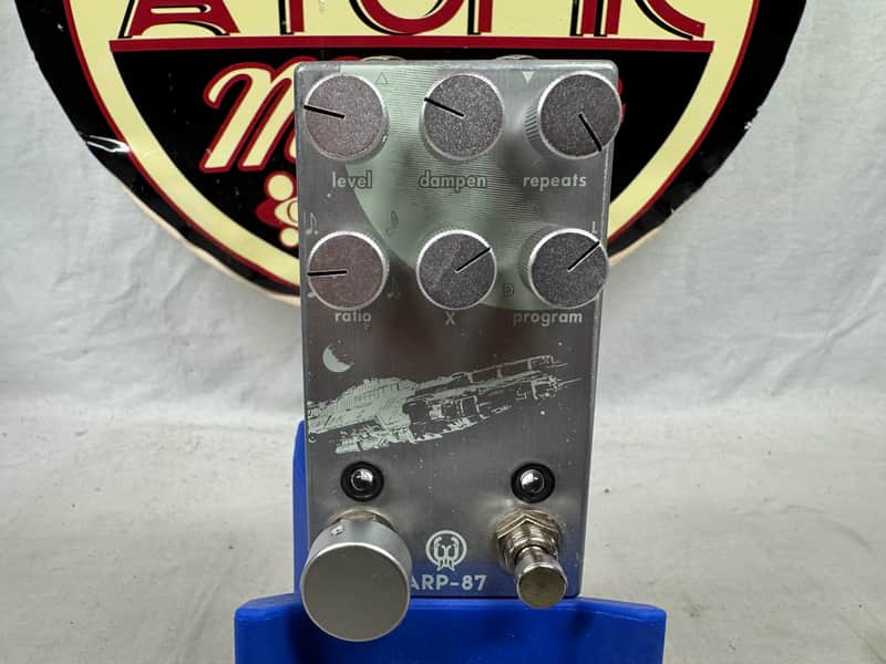 Walrus Audio ARP-87 Multi-Function Delay Pedal - Image 2