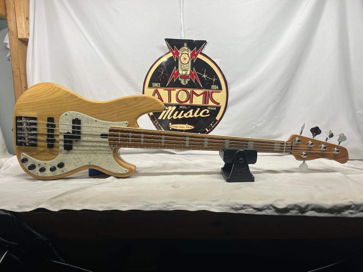 Sire Marcus Miller P8 5-String Electric Bass with Sire Gig Bag 2025
