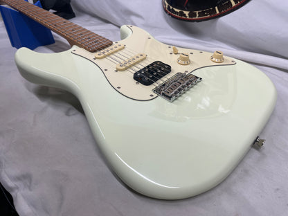 JET JS-300 S-Style Doublecut HSS Electric Guitar