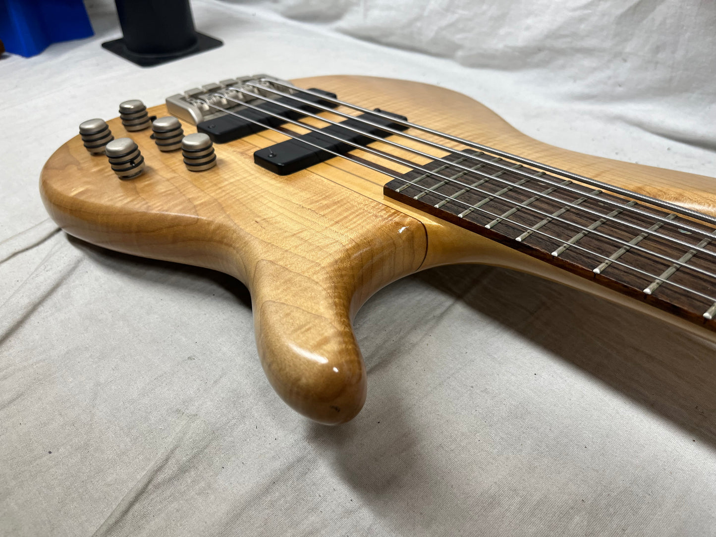 Cort A5 5-String Electric Bass MIK - Made in Korea