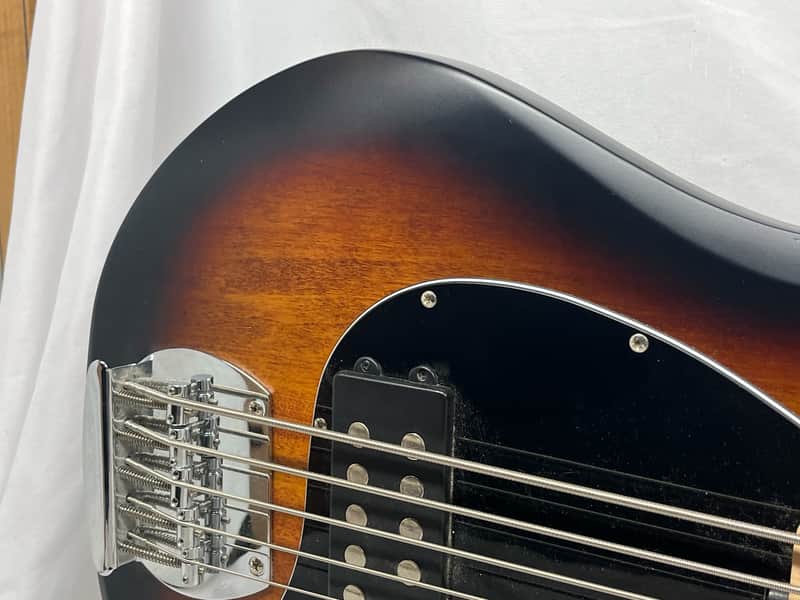 Sterling Sub Series Music Man Stingray 5 5-String Electric Bass - Image 4