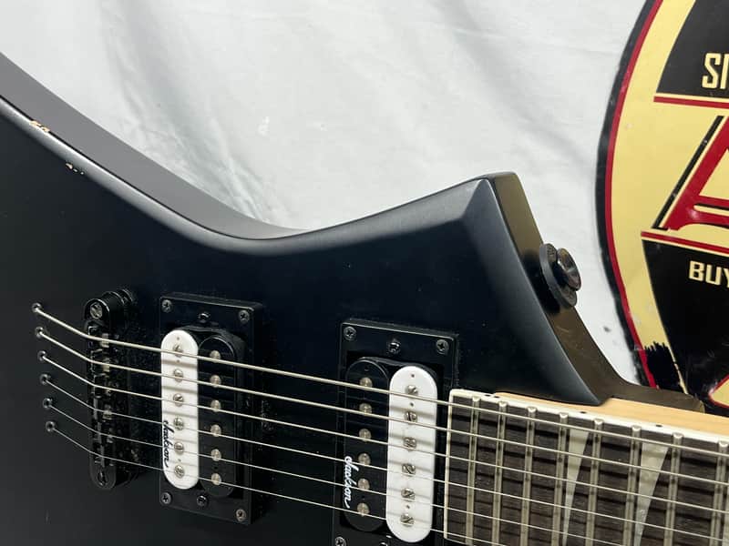 Jackson JS32T Kelly HH Electric Guitar - Image 3