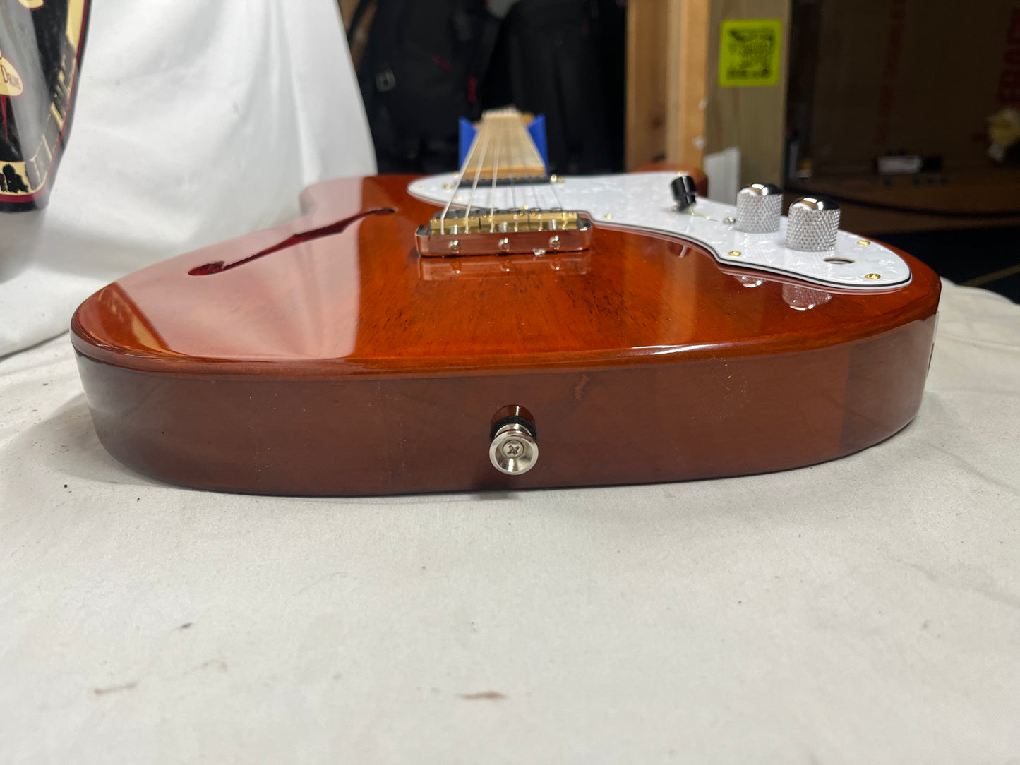 Squier Classic Vibes '60s Telecaster Tele Semi-Hollow Body Electric Guitar