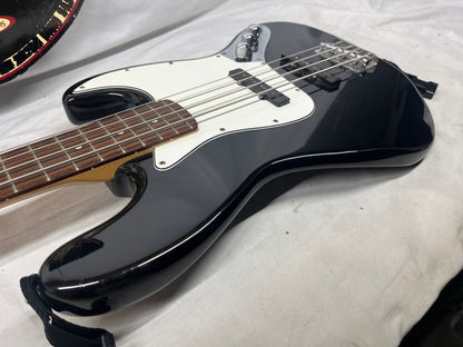 Squier 4-String Electric Jazz Bass