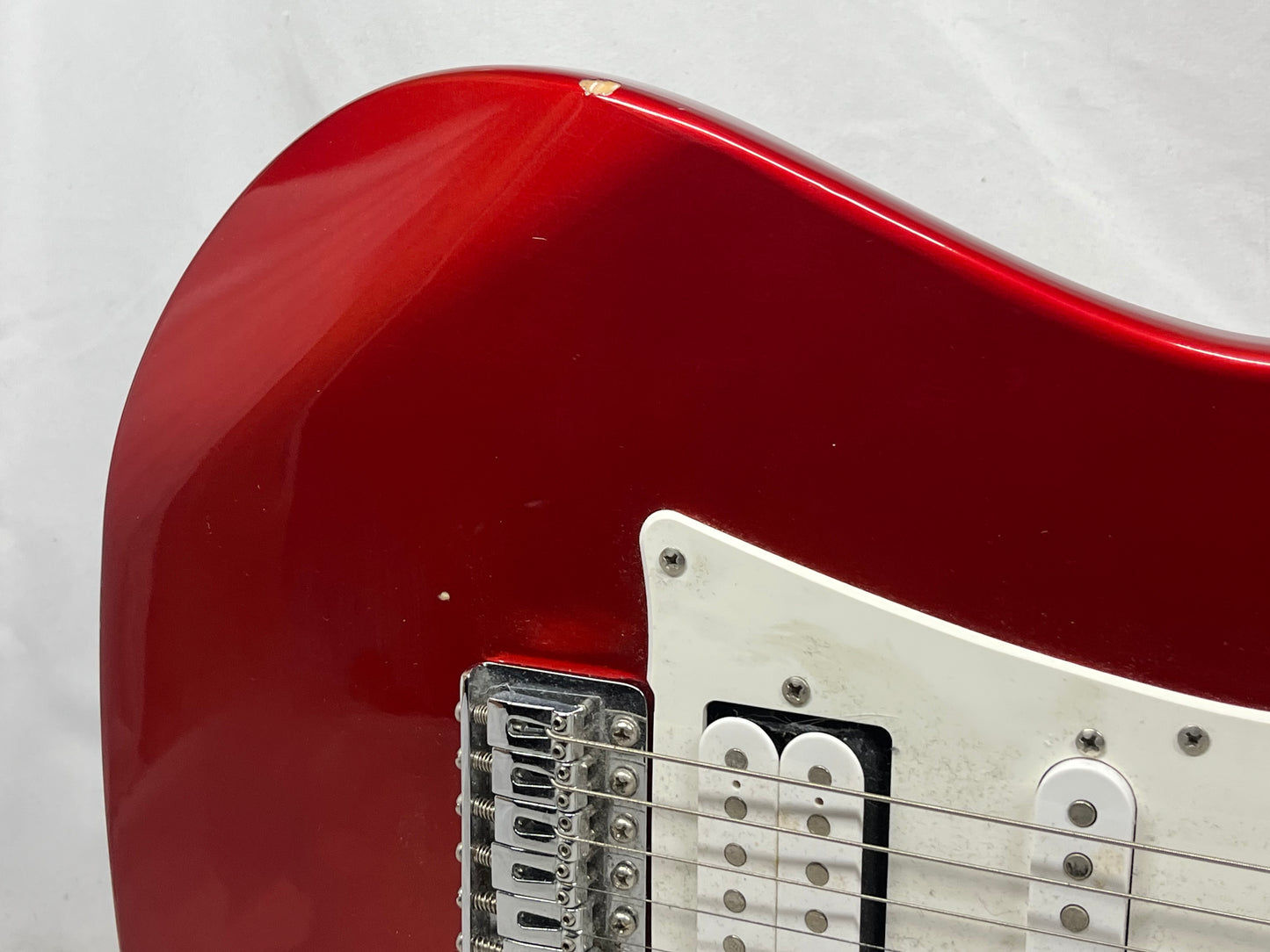 Ibanez Gio GRX40 Doublecut Electric Guitar HSS - Candy Apple Red