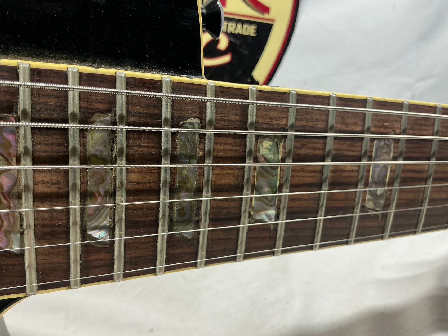 Epiphone Les Paul 7 -> 6-String Conversion with EMG Pickups