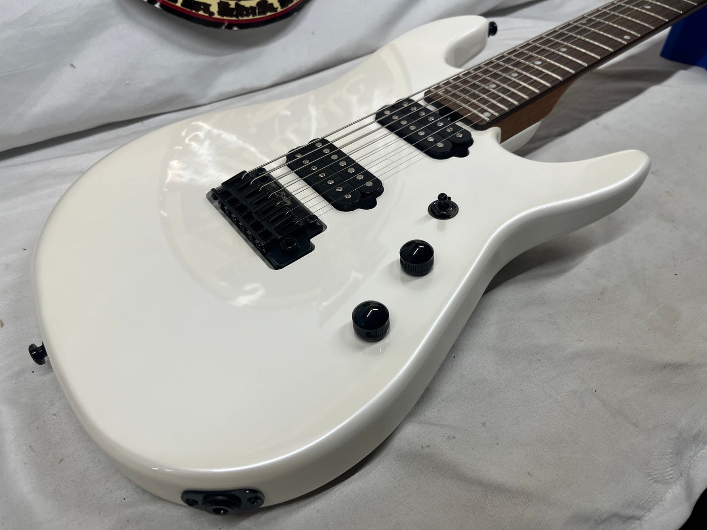 Ernie Ball Music Man Jason Richardson Signature Sterling Cutlass 7 7-String Electric Guitar - Pearl White