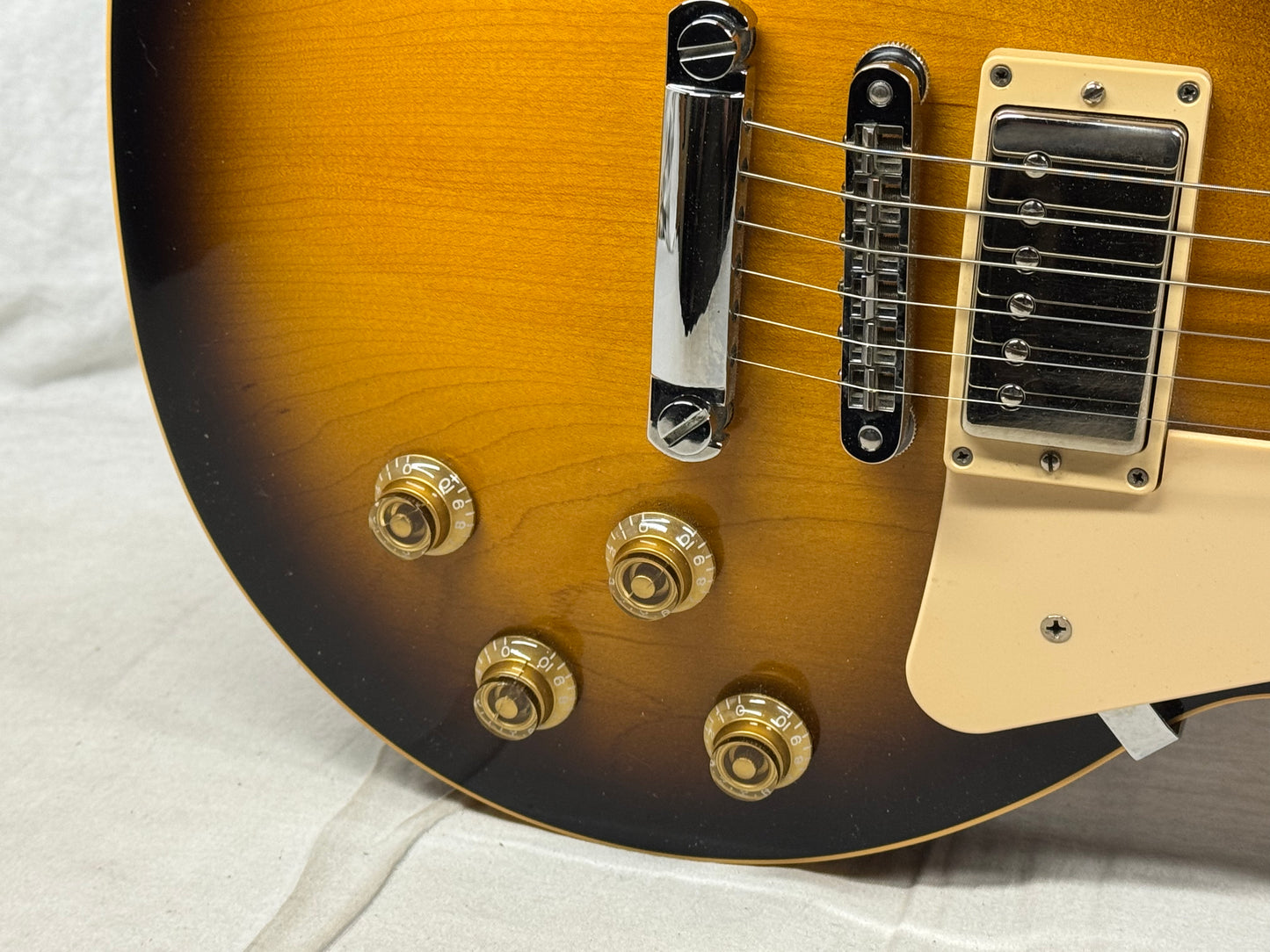 Gibson LPCGVSCH1 Les Paul Traditional Pro Guitar with Case 2012 - Vintage Sunburst