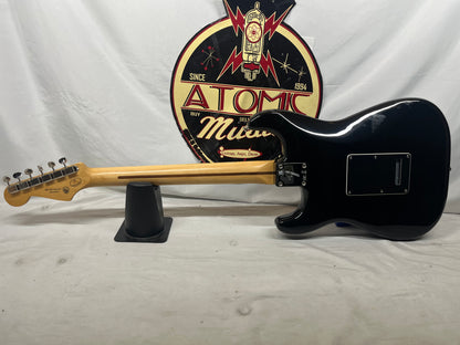 Fender Special Edition Player Stratocaster strat Electric Guitar MIM - Made in Mexico - Black
