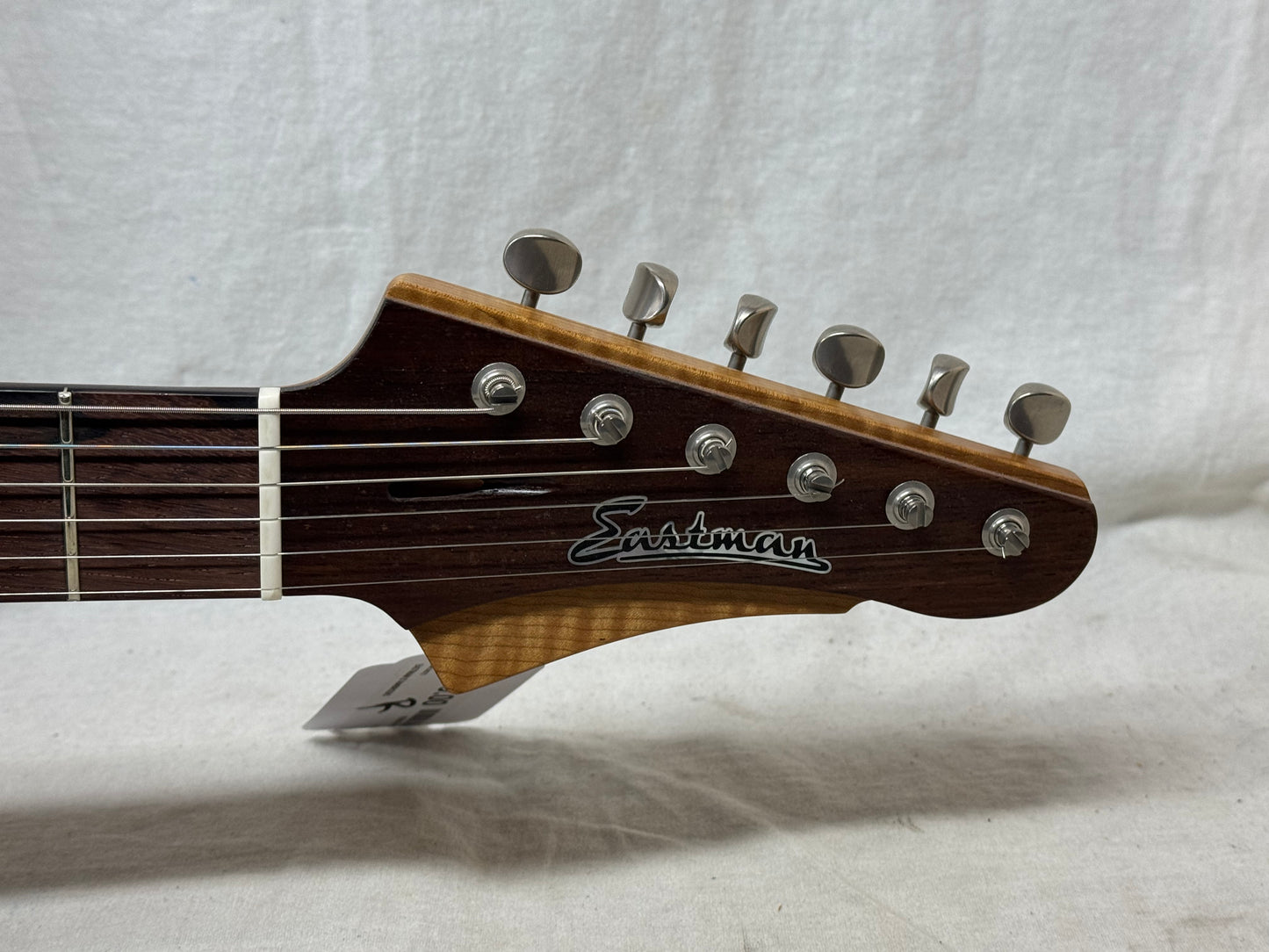 Eastman D'Ambrosio Offset '62 Guitar with Case 2024