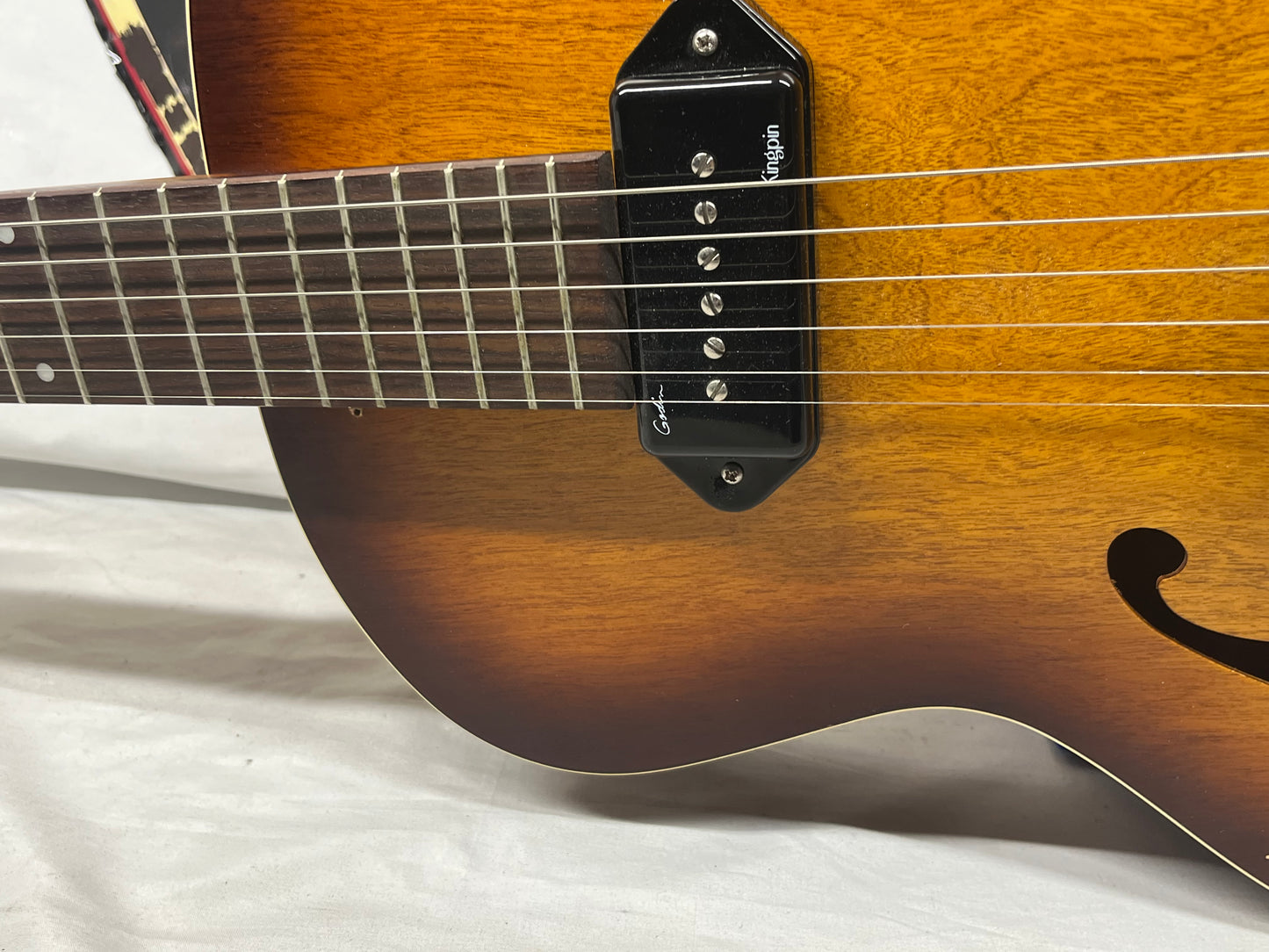 Godin 5ht Avenue Kingpin P90 Left Handed Lefty Hollow Body Electric Guitar