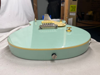 Gretsch G2215-P90 Streamliner Junior Jet Club Singlecut Electric Guitar - Mint Metallic