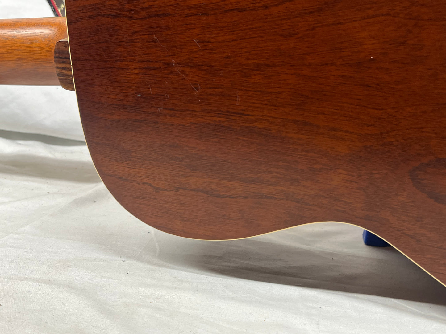 La Patrie (Godin) Motif Classical Acoustic Guitar